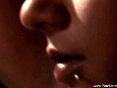 18 ans, Anal, Brunette brune, Branlette thaïlandaise, Hd, Adolescente, Plan cul à trois, Nénés