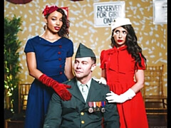 18 летние, Большая жопа, Большой член, Минет, Собачьи, Натуральные сиськи, Молоденькие, Сиськи