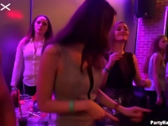 Grosse titten, Blondine, Gruppe, Handjob, Hardcore, Küssen, Orgie, Party