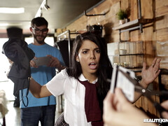 Lieveling, Pijpbeurt, Sperma shot, Lul, Hondjeshouding, Hardcore, Natuurlijke tieten, Kut duiken