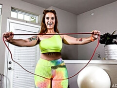 Grosser arsch, Sperma im mund, Spermaladung, Handjob, Milf, Pov, Rotschopf, Tätowierung