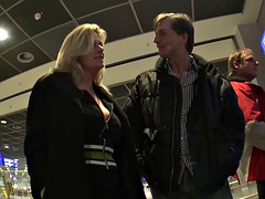 Anal, Corridas, Corridas faciales, Ama de casa, Lencería, Maduro, Trio, Esposa