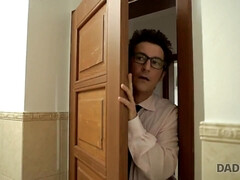 Enthousiasteling, Blond, Daddy, Hd, Kut duiken, Geschoren, Tiener, Tieten likken