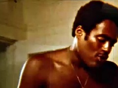 Mamada, Corridas, Peludo, Interracial, Trio, Clasico