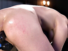 18 летние, Анальный секс, Большие сиськи, Бондаж, Доминирование, Оргазм, Молоденькие, Игрушки