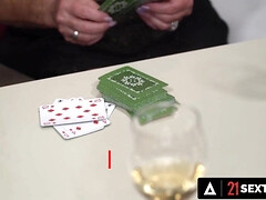 Tetas grandes, Corridas, Corridas faciales, Fetiche, Peludo, Lamidas, Tetas naturales, Coño