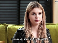 Gros cul, Gros seins, Blonde, Rondelette, Seins naturels, Solo, Adolescente, Pute