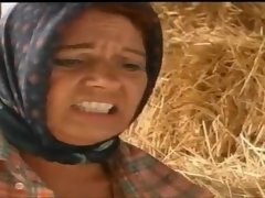 Gros cul, Sucer une bite, Tir de sperme, Mamie, Hard, Orgasme, Public, Rugueux