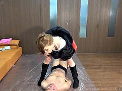 アジア人, 緊縛, ボンデージ, 足, 日本人, 看護婦, オフィス, ペニスバンド