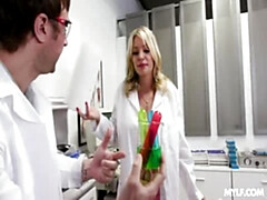 Grote mammen, Blond, Sperma shot, Lul, Hd, Huisvrouw, Moeder die ik wil neuken, Vrouw