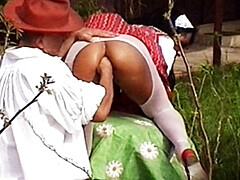 Amateur, Anal, Penetracion con puños, Alemán, Hd, Madres para coger, Al aire libre, Público