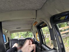 Amateur, Hard, Réalité