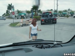 In den arsch, Grosser arsch, Blasen, Spermaladung, Hd, Natürlichen titten, Rotschopf, Flotter dreier