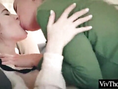 Queue, Hard, Lesbienne, Mère que j'aimerais baiser, Maman, Petite femme, Public, Rousse roux