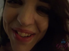 Amateur, Cul, Noire, Brunette brune, Chatte, Rasée, Jupe, Allumeuse