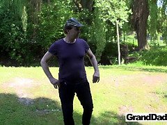 Pijpbeurt, Lul, Hondjeshouding, Opa, Handbeurt, Likken, Buiten, Kut duiken