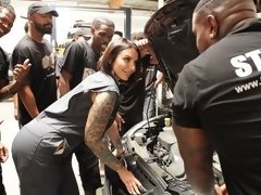 Culo grande, Mamada, Morena, Bukkake, Fetiche, Pajear, Sexo duro, Interracial