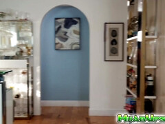 Arsch, Blasen, Kehlenfick, Handjob, Hardcore, Natürlichen titten, Rau, Rasiert