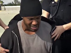 Tussi, Blasen, Braunhaarige, Spermaladung, Fetisch, Hardcore, Interrassisch