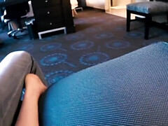 18 jaar, Enthousiasteling, Achter de coulissen, Eerste keer, Reusachtig, Kut duiken, Roodharige vrouw, Taboe