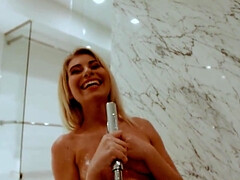 Culo grande, Tetas grandes, Rubia, Morena, Consolador, Lamidas, Orgasmo, Coño