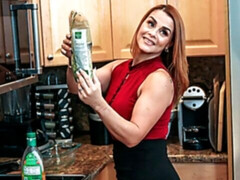 Grote kont, Grote mammen, Pijpbeurt, Handbeurt, Moeder die ik wil neuken, Roodharige vrouw, Geschoren, Tieten likken