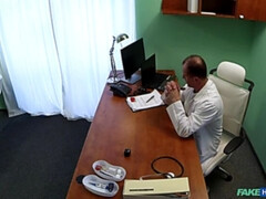 Amateur, Sucer une bite, Éjaculation interne, Médecin, En levrette, Léchez, Infirmière, Chatte