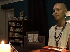 Sucer une bite, Robe, Doigter, Branlette thaïlandaise, Pov, Chatte, Rasée, Cheveux courts