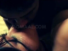 Aziatisch, Grote kont, Grote mammen, Bruinharig, Indisch, Moeder die ik wil neuken, Natuurlijke tieten, Tieten likken