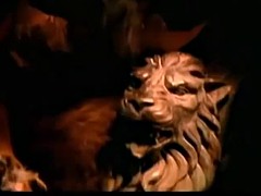 Grote mammen, Beroemdheid, Alleen