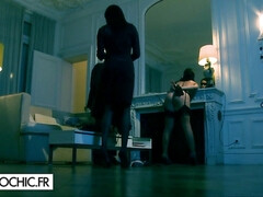 Lieveling, Bondage discipline sadomasochisme, Grote mammen, Gebondenheid, Rondborstig, Hondjeshouding, Kousen, Trio