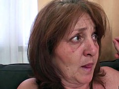 Novia, Abuelita