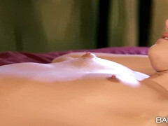 Arschlecken, Blondine, Lesbisch, Lecken, Massage, Piercing, Muschi, Titten