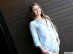 お尻, ブロンド, フェラチオ, 手コキする, 剃毛, ストリッピング, ティーン, オッパイの