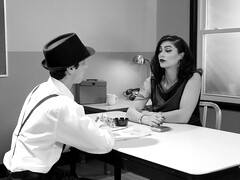 Lécher le cul, Gros seins, Bondage, En levrette, Homosexuelle, Hard, Talons, Bureau