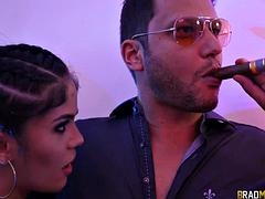 Gostosas: Blowjob, Doggy  Cowgirl Porn