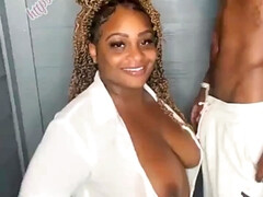 デカ尻, 黒人, フェラチオ, イく瞬間, 淫乱熟女, オーガズム, オマンコ, 濡れ