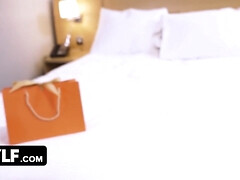 Amateur, Gros cul, Gros seins, Sucer une bite, Mère que j'aimerais baiser, Maman, Pov, Nénés