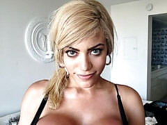 Grosser arsch, Grosse titten, Blondine, Handjob, Milf, Pov, Tätowierung, Titten