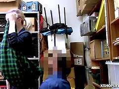 フェラチオ, 捕まる, ハードコア, Hd, ポリス, オマンコ, 叫ぶ, ティーン