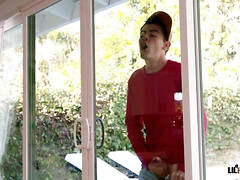 Enthousiasteling, Grote mammen, Blond, Pijpbeurt, Rondborstig, Moeder die ik wil neuken, Realiteit, Tieten likken