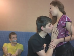 Amateur, Sucer une bite, Cocu, En levrette, Européenne, Culottes ou slips, Chevaucher, Russe