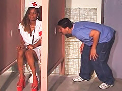 Черненькие, Медсестра