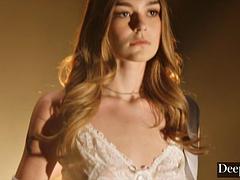 Grote lul, Blond, Pijpbeurt, Sperma shot, Zwart, Interraciaal, Italiaans, Tieten likken