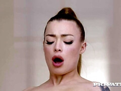 Anal, Sucer une bite, Tir de sperme, Hd, Russe, Rasée, Tatouage, Épouse