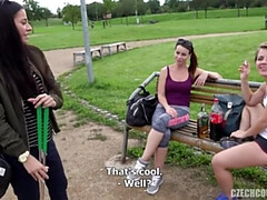 茶髪の, カップル, チェコ, Hd, レズビアン, 放尿