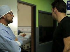 Stunning cougar Jessica Drake exciting adult scene