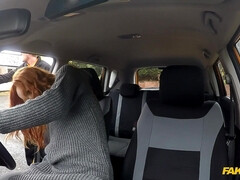 素人, フェラチオ, 車, 手コキする, なめる, アウトドア, 赤毛, スパンキング