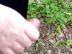 ぽっちゃり, 口内発射, イく瞬間, チン, 母, アウトドア, 公共, フェラする