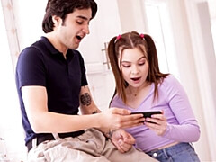 18 años, Culo grande, Verga grande, Mamada, Estilo perrito, Tetas naturales, Adolescente, Tetas